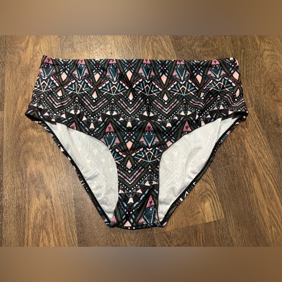 Bobbie Brooks Ladies Swim Multi Color Bikini Bottoms Plus Size 2X NWOT - Picture 2 of 7